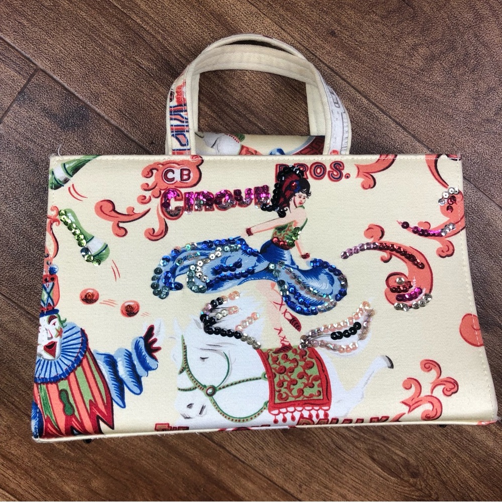 Circus Themed Handbag Purse Sequins Tan *STAINS *Read